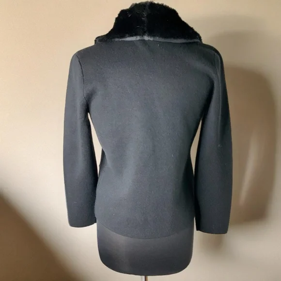 Jones of New York faux fur Shawl collar. Front buttons and are pockets P/S - Picture 6 of 7